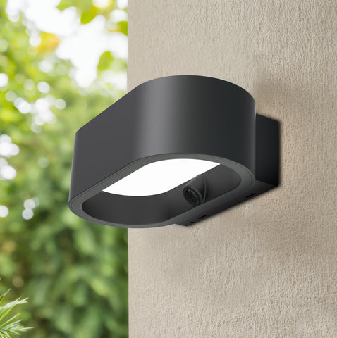 Radcliffe Up and Down Solar wall light