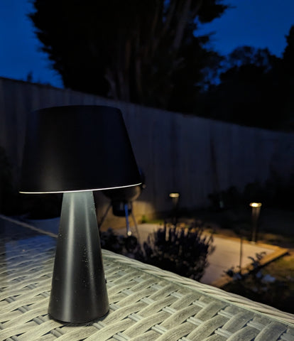 Iffley Solar Table Lamp